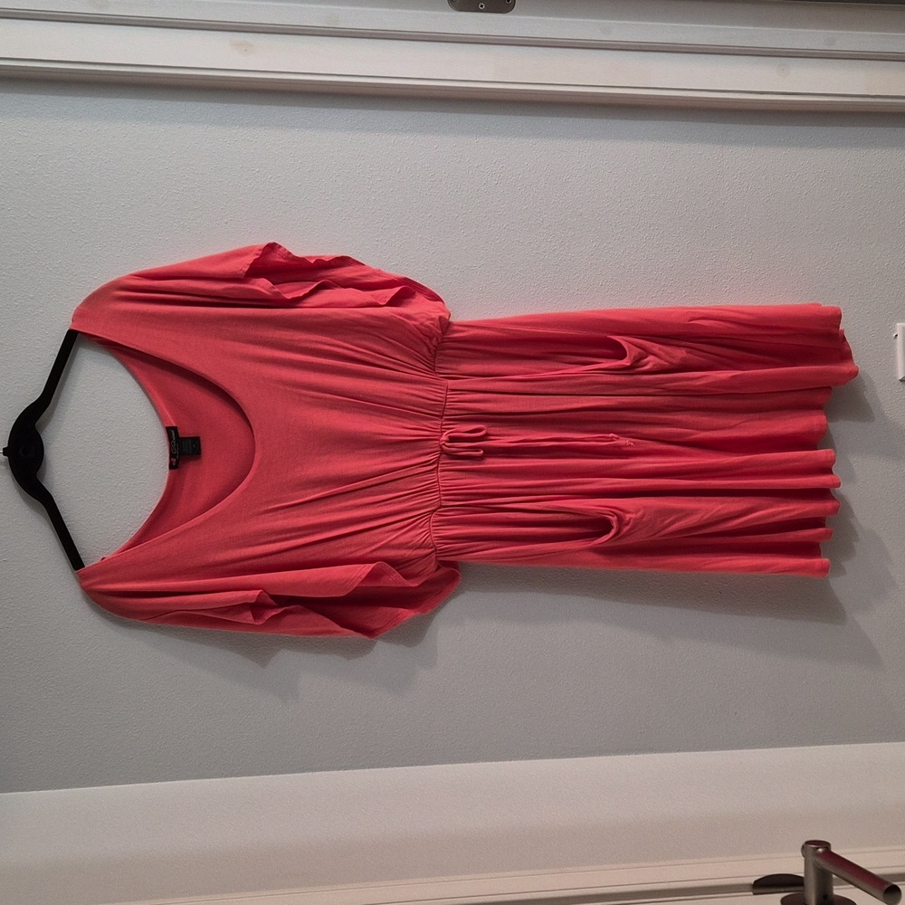 Coral Short Sleeve Dress